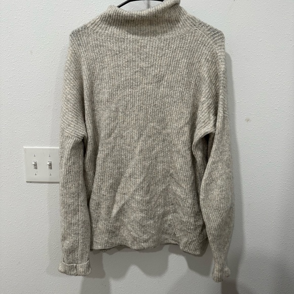 Oversized sweater - Picture 2 of 2